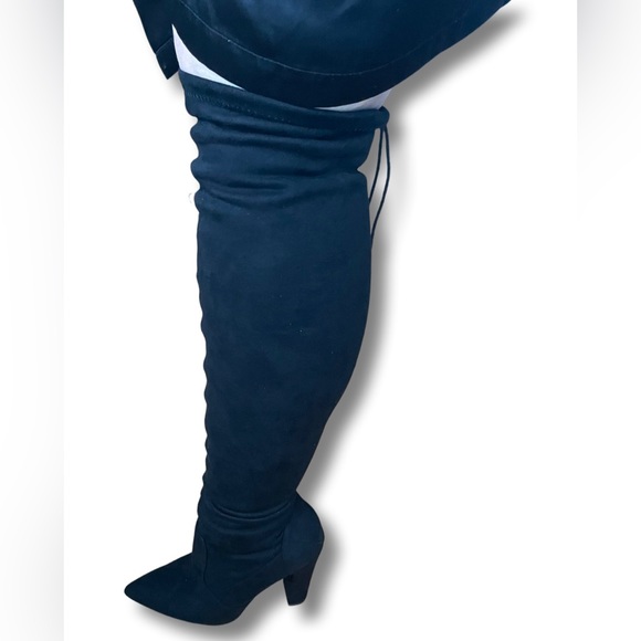 JustFab Faux Suede, Stretch Over The Knee Boot **IN BLACK** (Size 8) - Picture 6 of 6